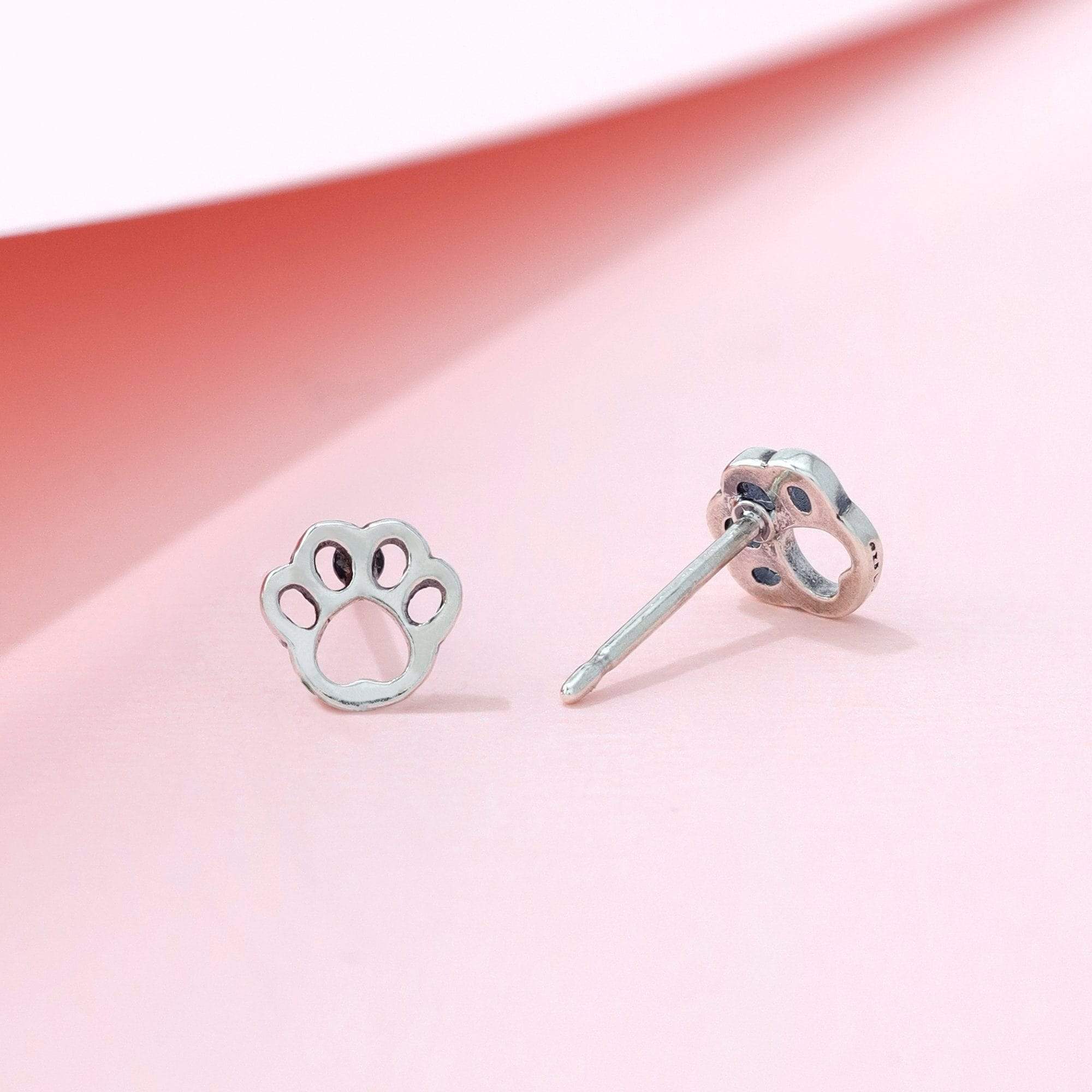 Boma New Earrings Puppy Dog Paw Studs